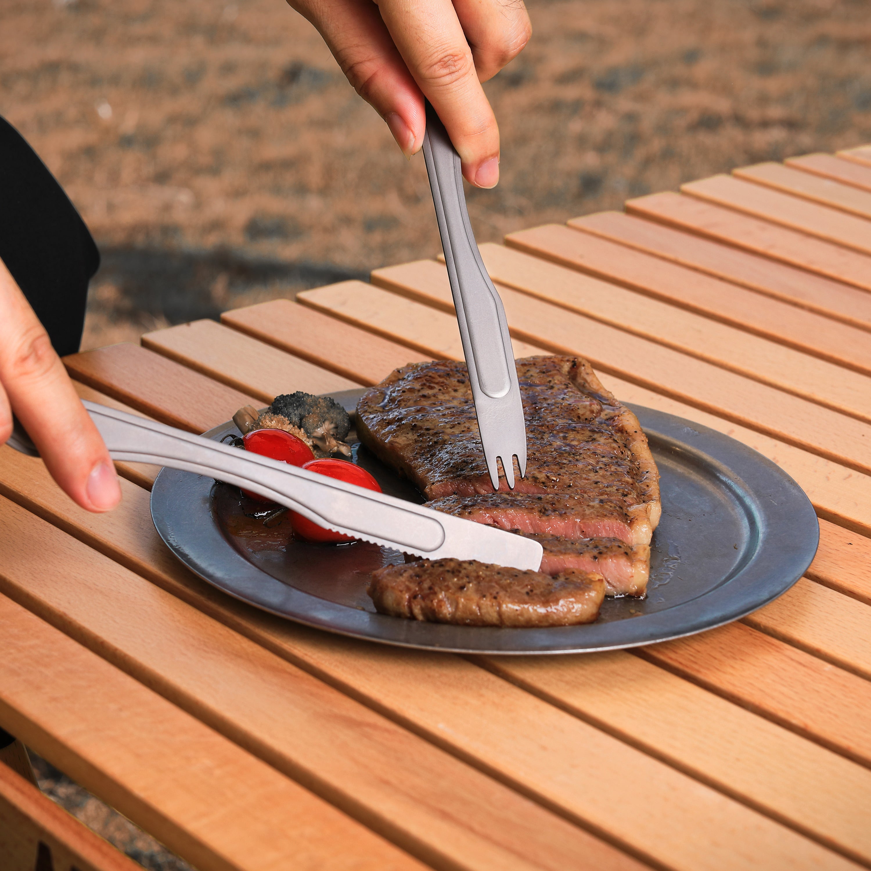 Multifunctional Titanium Tongs NexTool®