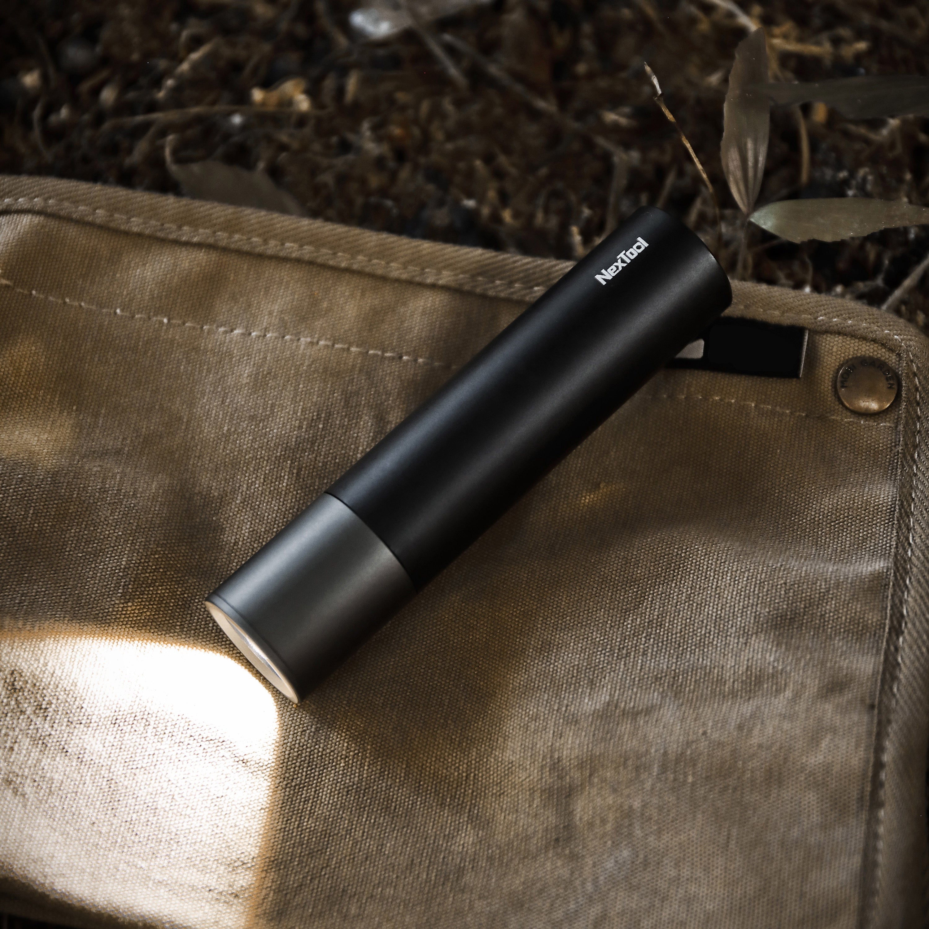 Outdoor Strong Flashlight NexTool®